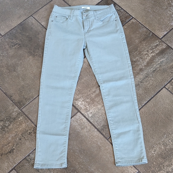 Kensie Jeans Straight Leg Stretch Size 4 Light Sage Green - Picture 1 of 11